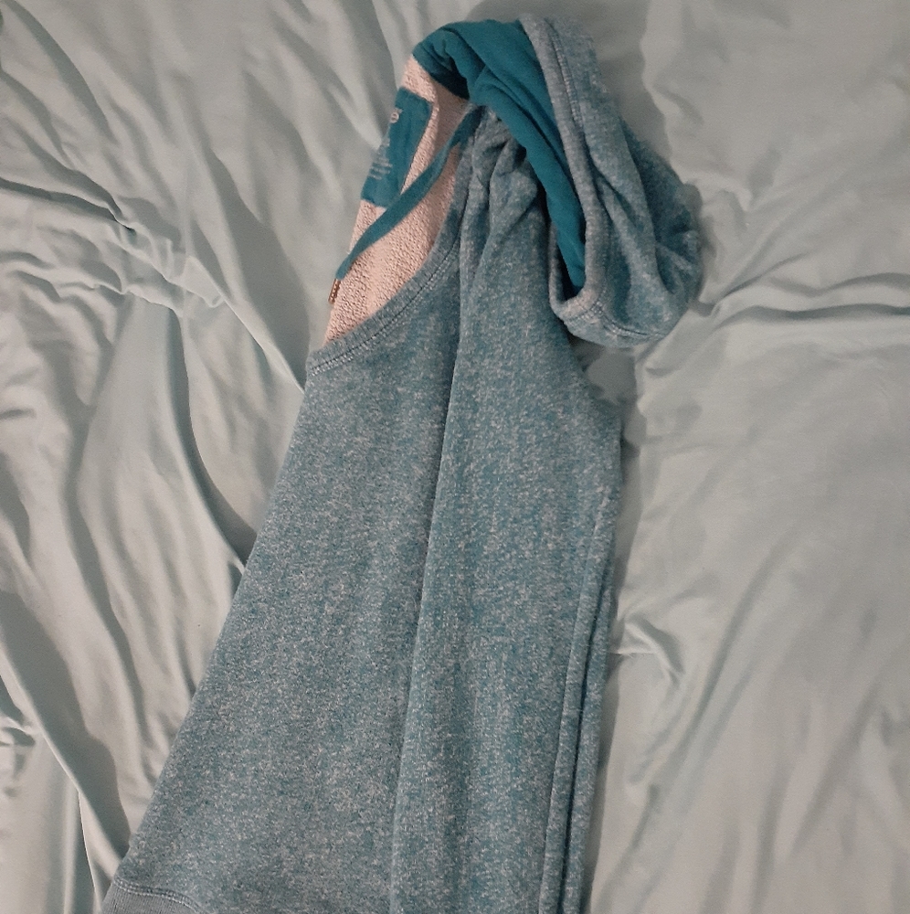 Sweater - Picture 1 of 1